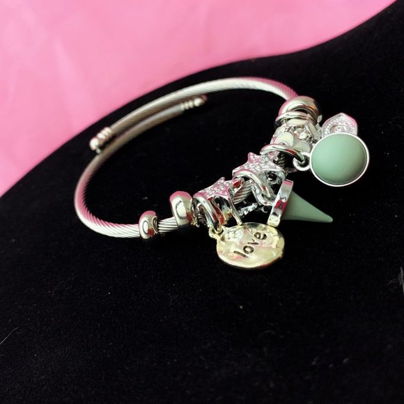 Green Charm Bracelets - Picture 1 of 1